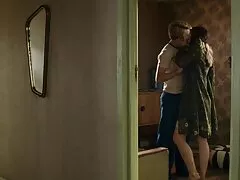 運動は口の中でゆっくりと行われます アダルト 動画 女子 向け