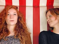 カムセッションの若い年齢とともに彼女の口stroking 女性 の ため の エロ 動画 無 修正