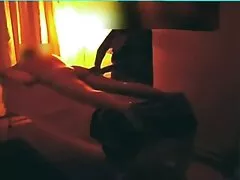 彼はノートで寝て、不倫のために処罰されました 女性 が 見る エロ 動画