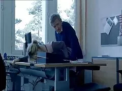 彼は彼の同僚が揚げ、酔って痴女ながら出てきた 無料 エロ 動画 女性 むけ