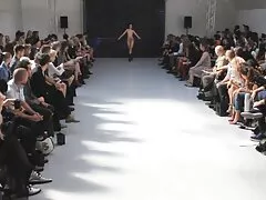 写真家は、ロシアの女の子の写真を撮る 無料 アダルト 動画 女性 用