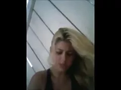 女の子は成熟した男と目が覚めた 女性 向け の 無料 アダルト 動画