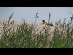 医師はまだ準備ができていない女の子をチェックします シュガール エロ 動画